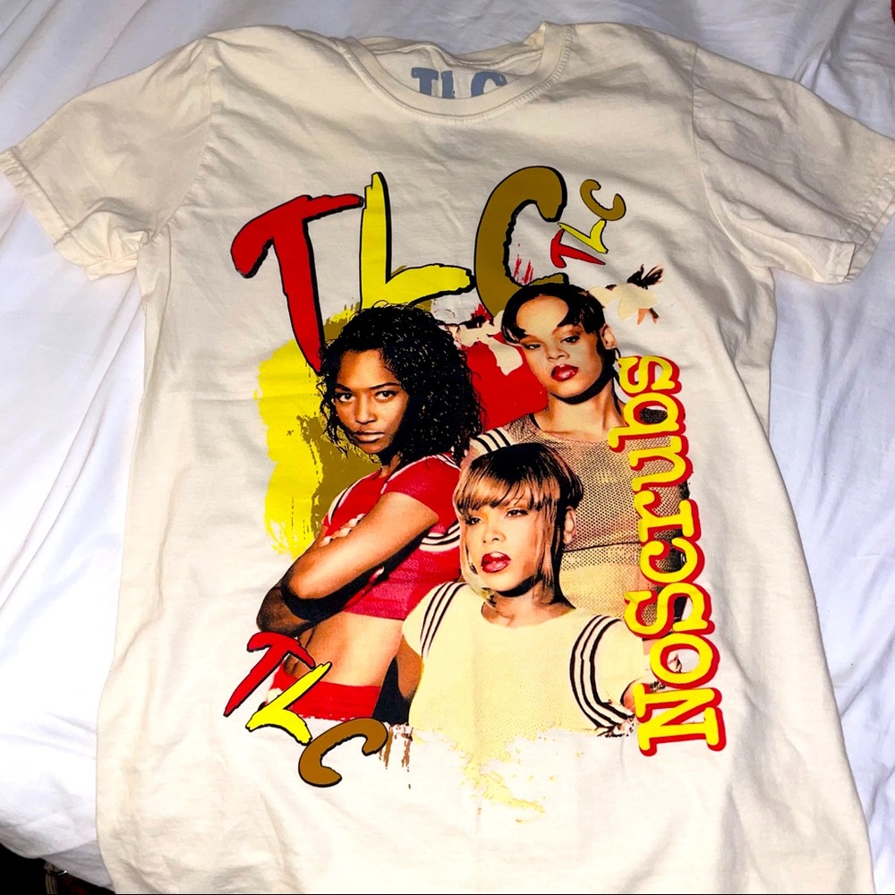 >>*SOLD*<<Vintage TLC Tees